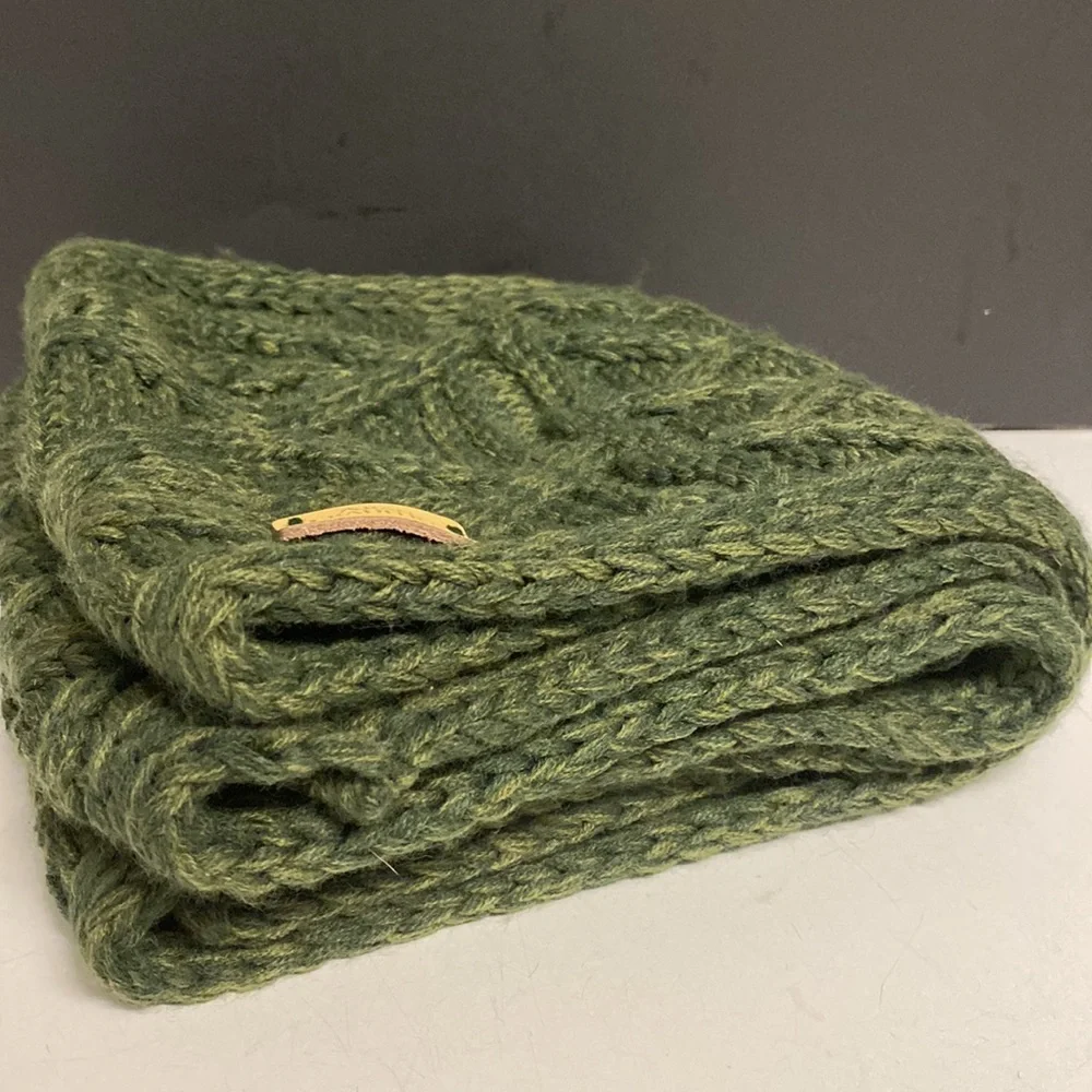 Aran Traditions Green Infinity Scarf Acrylic 72”